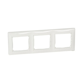 Рамка 3 поста, белая, Legrand Valena, 774453