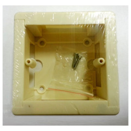 Коробка GЕ 40231-02 установочная универсальная 88х88х44, цвет Сл.Кость