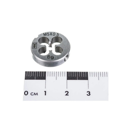 Плашка М5 х 0.5 мм - Артикул 7701011