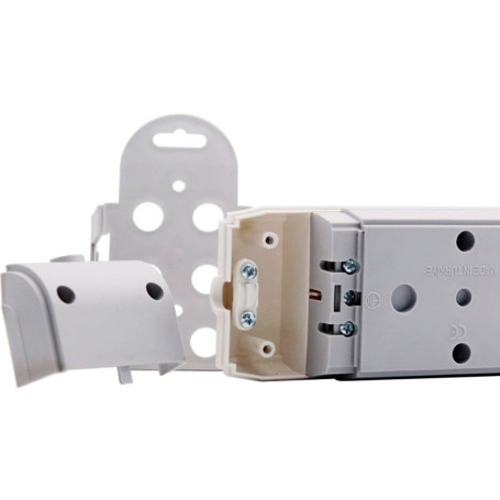 Колодка розеточная электрическая 3-х местная с/з, OVIVO - Артикул 10101019